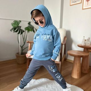 Детски спортен комплект Koçak Kids New York за момче 13–14 години Детски спортен комплект Koçak Kids New York за момче 13–14 години